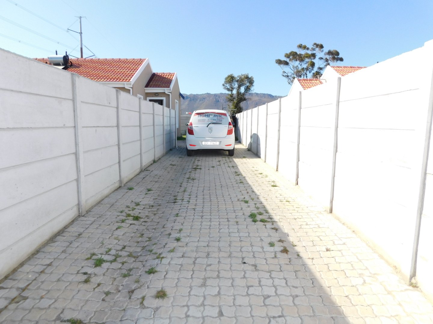 3 Bedroom Property for Sale in Broadlands Western Cape